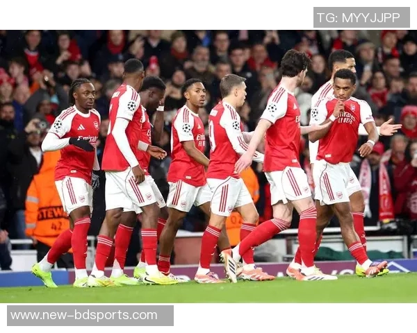 欧冠足球与欧联赛的丰厚奖励机制解析与影响分析